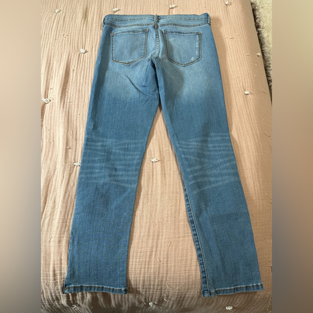 Banana Republic Light Blue Denim Ankle Jeans with zipper detail, NWOT - Picture 5 of 5